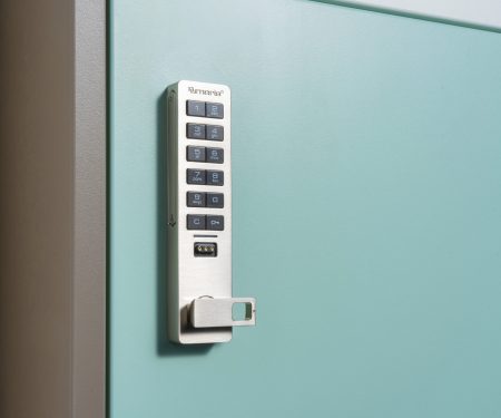 L-store-Detail-Digilock-standard-keypad_DSC1613